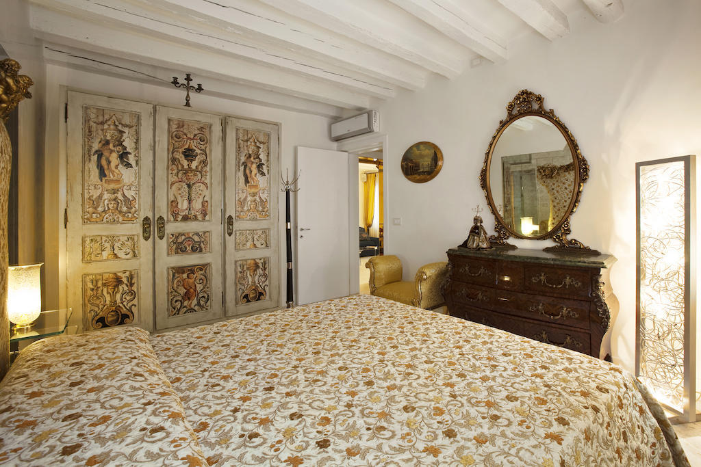 Casa Fortuny Luxury Apartment Venecia Exterior foto